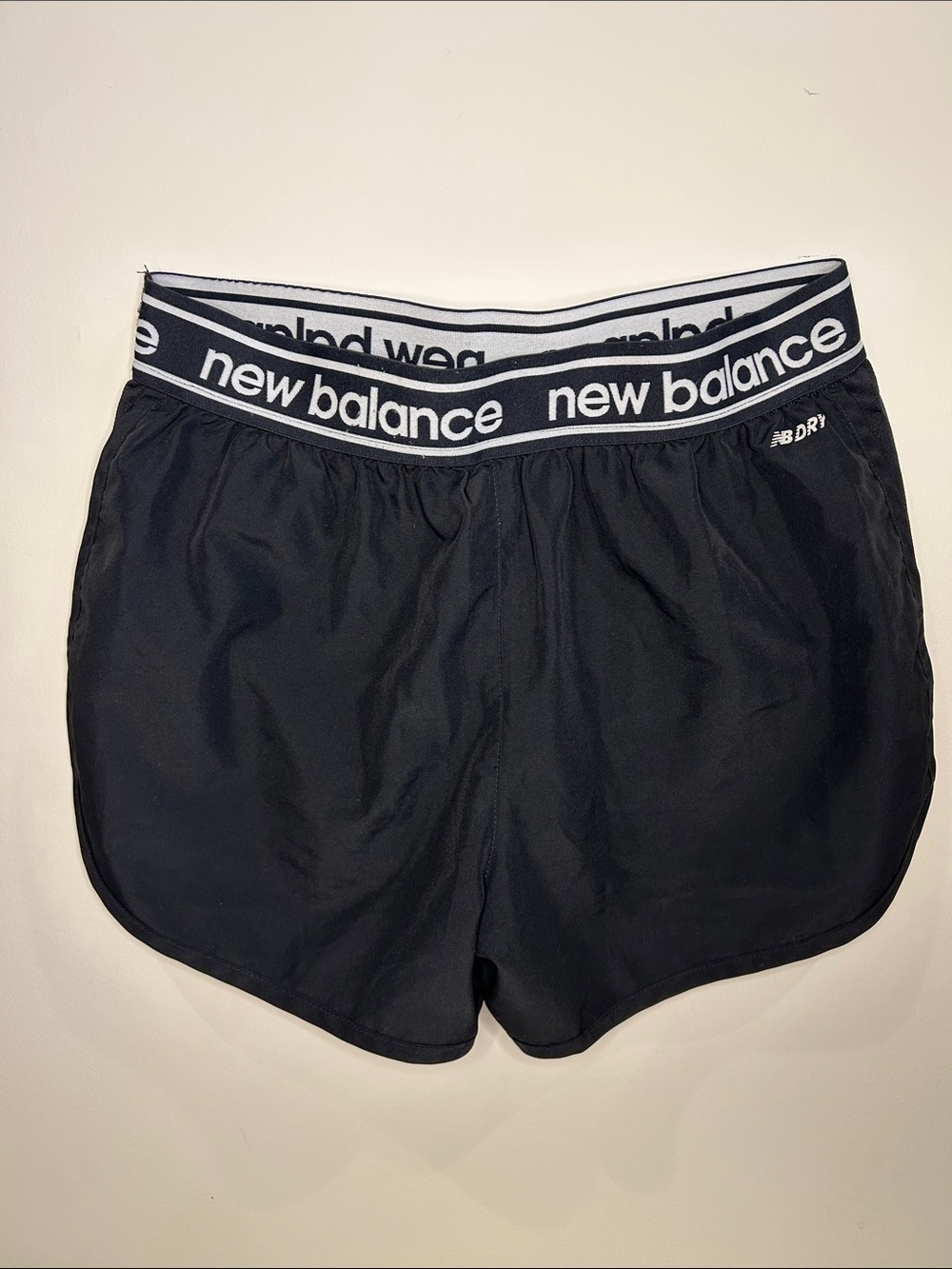 New Balance Dry fit Women's Black Logo Elastic Waist Athletic Shorts